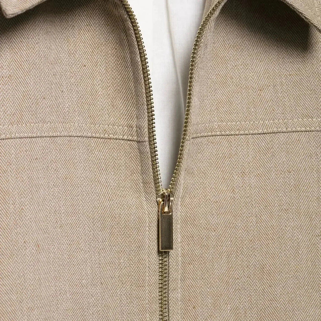 Women's 2 piece set featuring a fitted jacket and wide-leg trousers, made from breathable cotton blend with a minimalist…