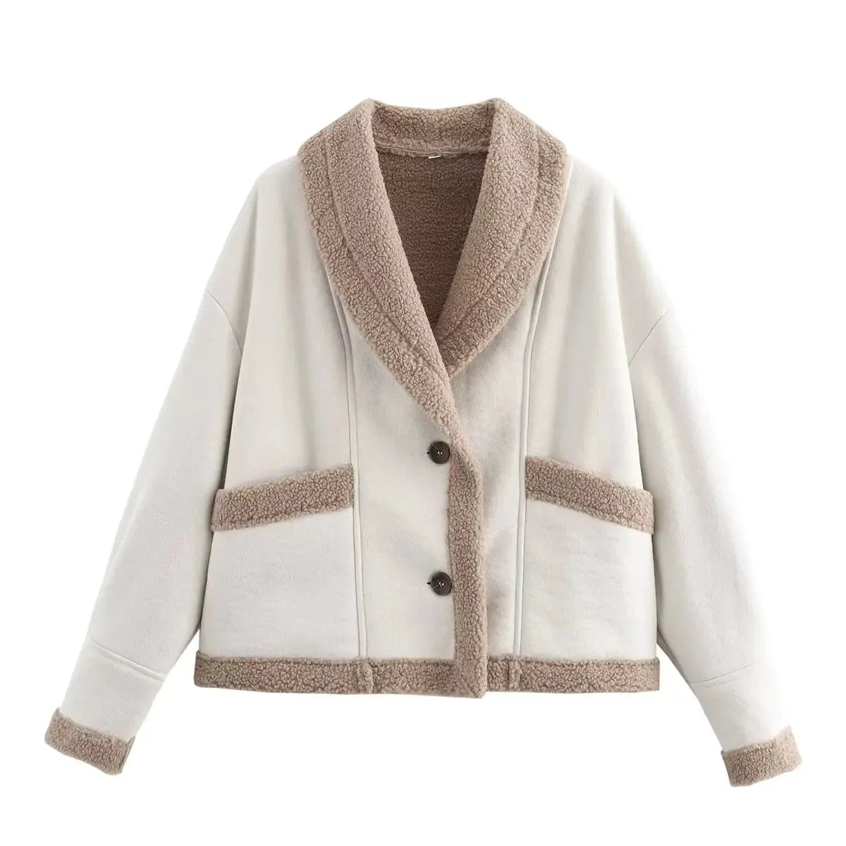 Women's oversized teddy coat featuring a wide collar, made from soft, plush fabric for warmth and comfort in winter.
